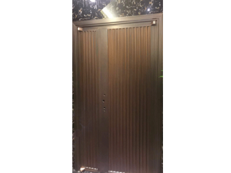 玻璃铜门