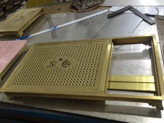玻璃铜门